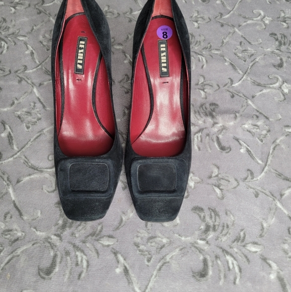 Shoes - Picture 2 of 2